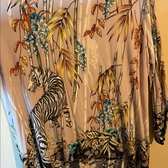 Johnny Was Floral and White Tiger Top - Picture 4 of 5